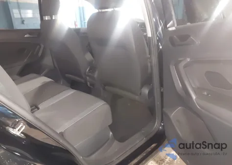 2021 Volkswagen Tiguan 2.0T S z USA, uszkodzony, nr VIN 3VV0B7AX3MM078422